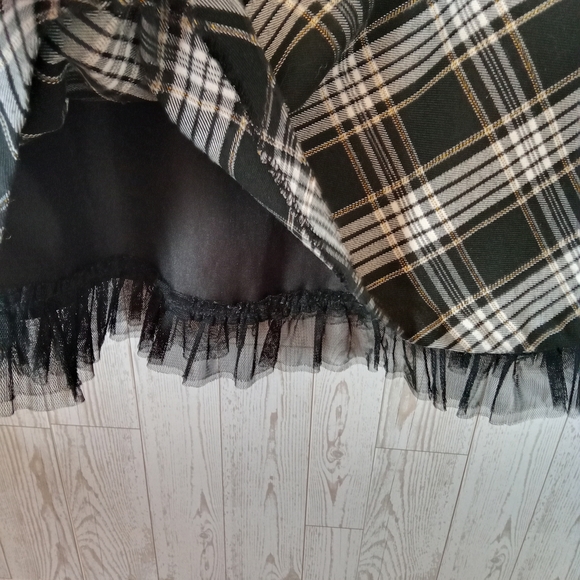 The Children's Place Plaid Sleeveless Dress Buckle Accent Girls Size 12 - Picture 4 of 10